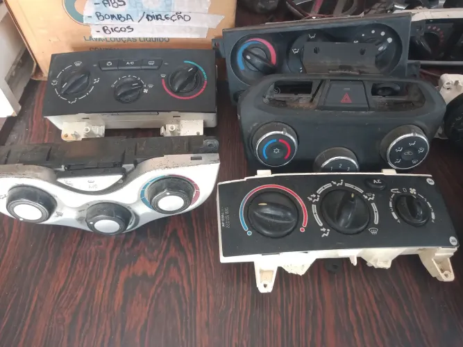Painel de Comando Ar Condicionado Auto