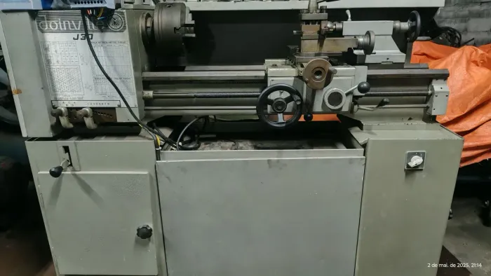 Torno mecânico Joinville impecável