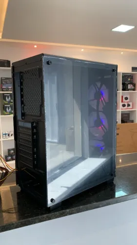 Gabinete Gamer GB1710 com 3 Fans.