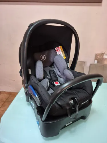 Bebê Conforto Maxi-Cosi City + Base