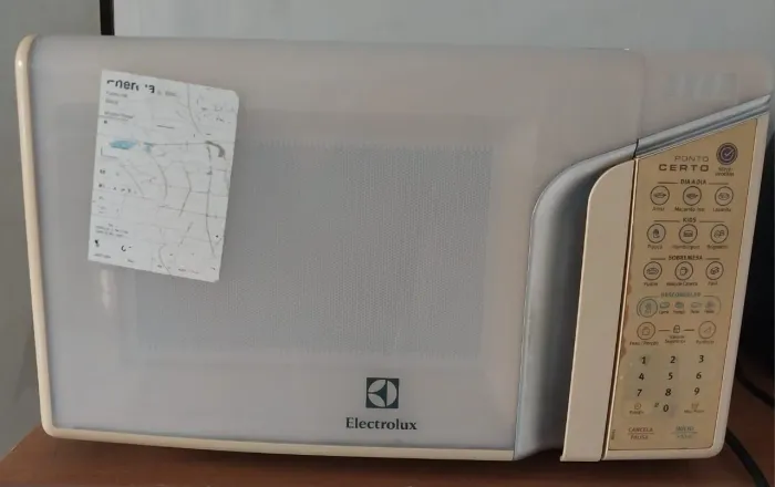 Micro-ondas Electrolux valor 200 meu zap *