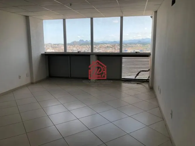 Sala Comercial em Imbetiba, Macaé: 29m², Venda e Aluguel