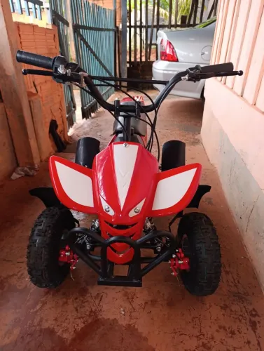 Quadriciclo 49cc Infantil Bz Dino Barzi Motors Cor Vermelho