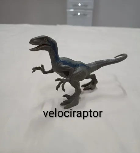 Boneco Dinossauro Velociraptor Blue Jurassic World - Mattel .(18 cms)