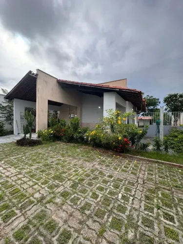 Casa Residencial Fechado 4 Quartos Lote 15x30 - Energia Solar