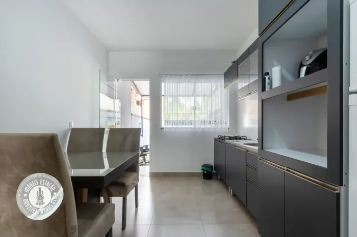 VENDA - Sobrado com 2 dormitórios no bairro Itoupavazinha em Blumenau!