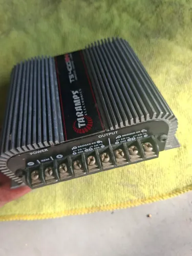 VENDO TARAMPS TA 400 X 4
