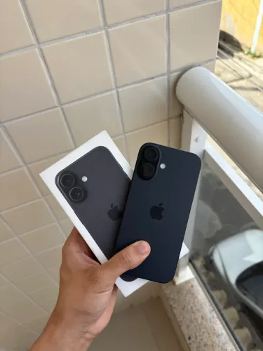 iPhone 16 128gb com nota fiscal e caixa
