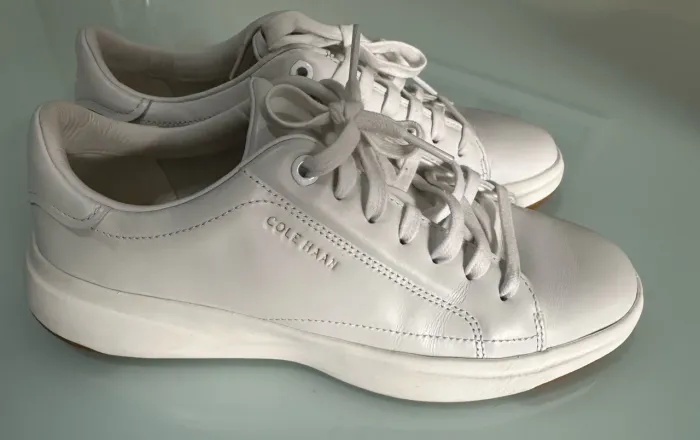 Tênis feminino Cole Haan seminovo 35/36