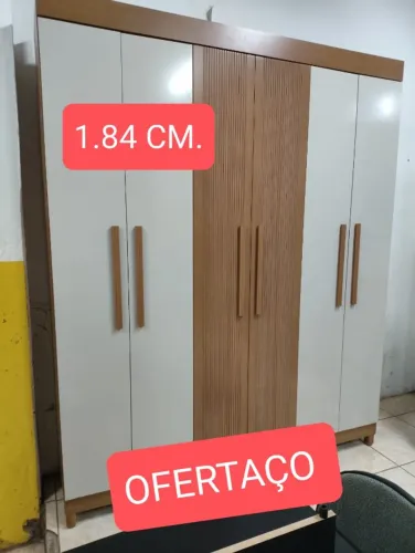 GUARDA ROUPA ROMA. NOVO