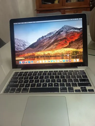 MacBook Pro 13