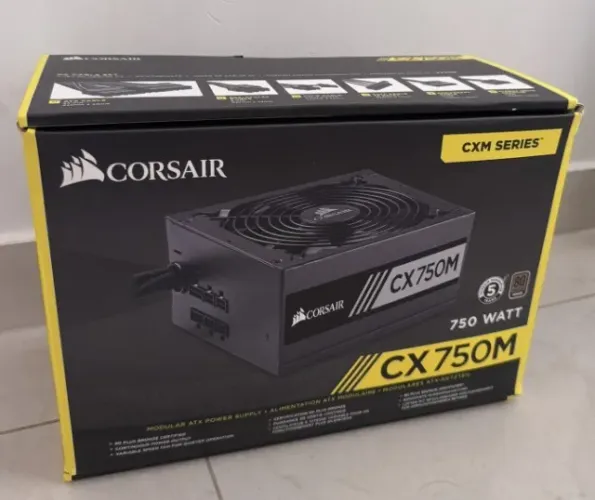 Fonte Real Corsair CX 750M