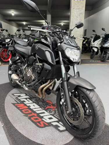 YAMAHA MT-07 2022 IMPECÁVEL - NA MARINGÁ MOTOS