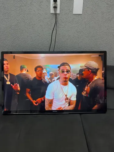 TV 49 polegadas PHILIPS