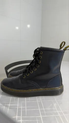 Coturno Dr. Martens 36