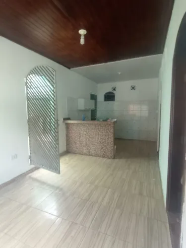 Alugo casa na Rua G