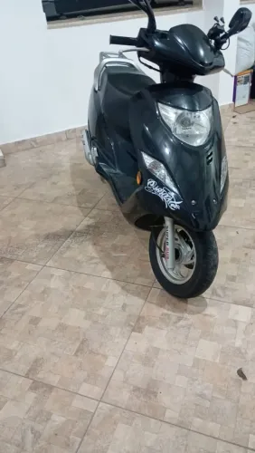 SUZUKI BURGMAN 2013 EM OTIMO ESTADO