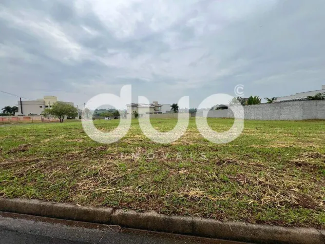 Terreno à venda em Piracicaba no Condominio Terras de Ártemis, 862 m² por R$ 430.000,00