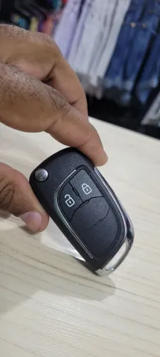VENDO CHAVE ? CANIVET DO ONIX NOVA PARA VENDER RAPIDO 80,00 ZAP OU LIGAR TEL *92