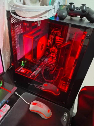 PC GAMER