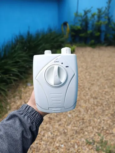 Aquecedor Elétrico de Água - Usado