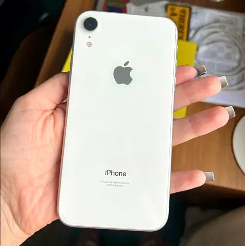 iPhone XR 64 gb