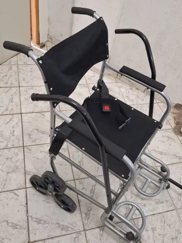 Cadeira de rodas escaladora