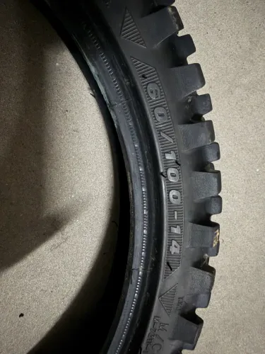Pneu Maxxis 60/100-14