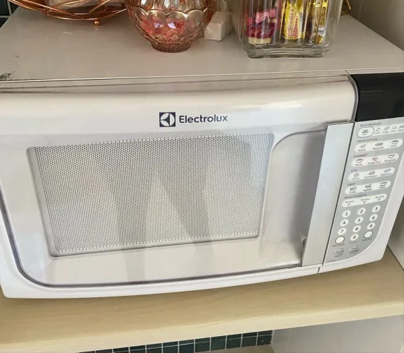 Micro-ondas com defeito