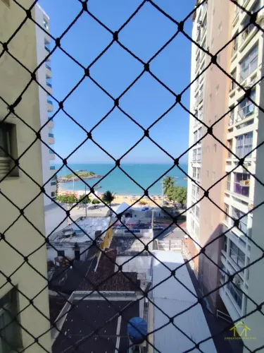 Apartamento Montado em Praia da Costa: 4 Quartos com Suíte com 250 m²