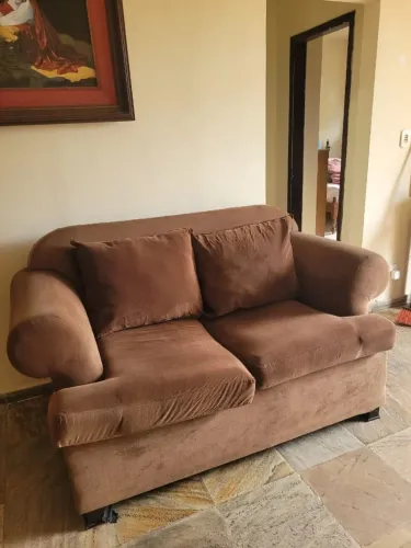 Sofá 2 lugares Marrom