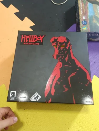 Hellboy the board game Galápagos 