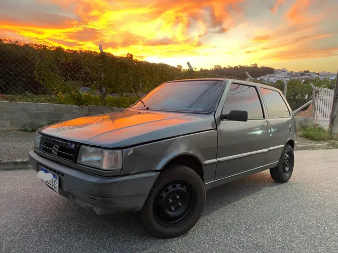 Fiat Uno Mille SX Young 1.0 IE (álcool) 1998