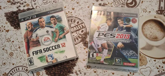 Fifa soccer 12 e PES 2013 PS3