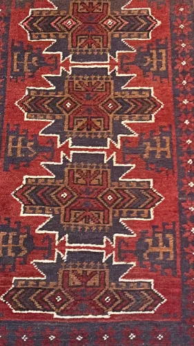 Tapete Oriental Tribal Beluch Vermelho Carmesim - 1,45m x 0,83m"