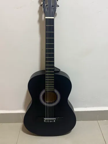Violão novo