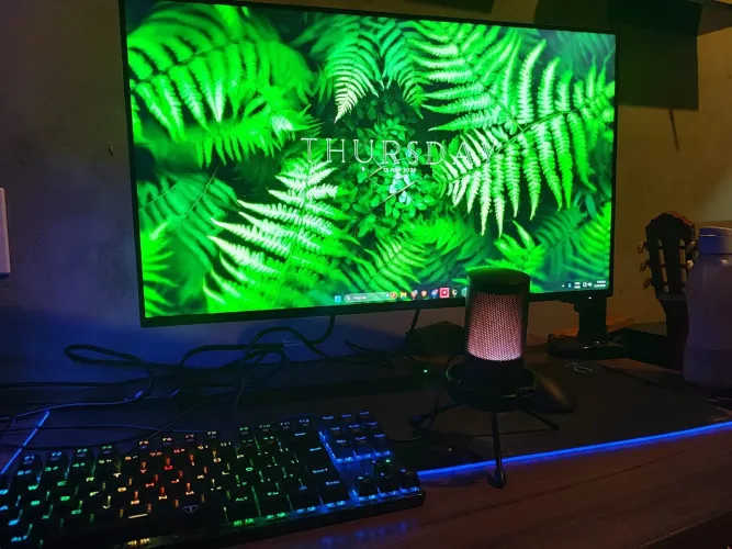 Monitor 180 Hz 24 polegadas