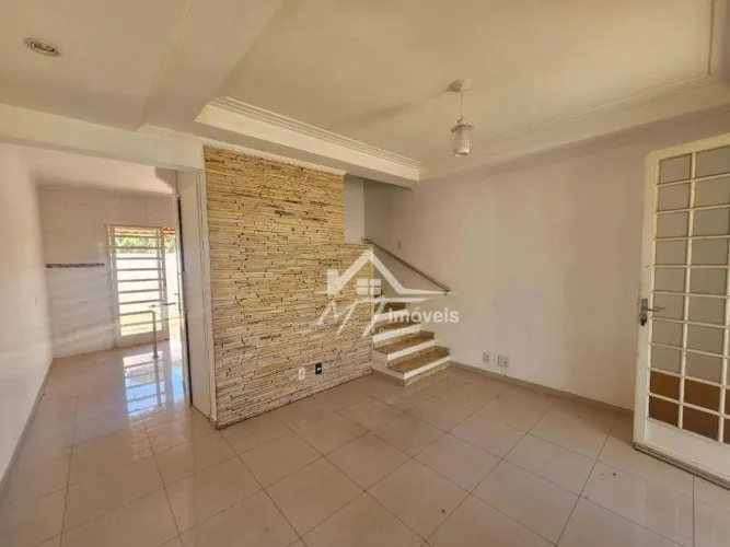 Casa com 2 dormitórios à venda, 70 m² por R$ 390.000,00 - Parque Vila Flores - Sumaré/SP