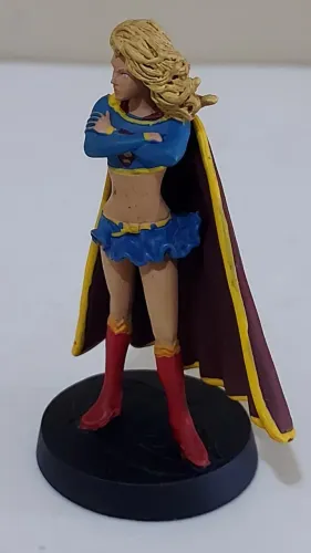 Action Figure SuperGirl Eaglemoss de metal 10cm