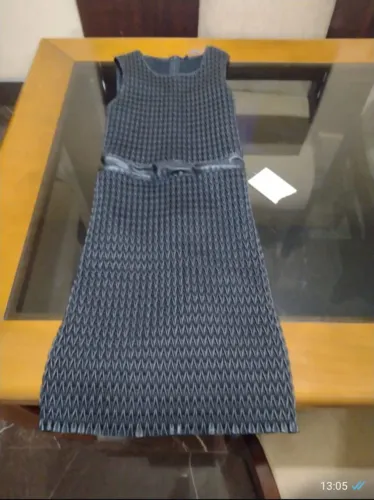Vestido ZARA LUXUOSO