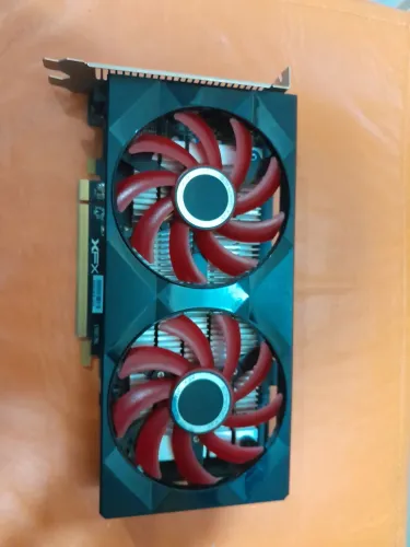 Placa de Video RX 550 4GB DDR5