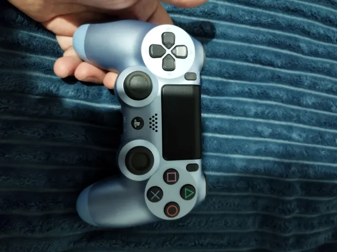 Joystick Playstation 4 azul Titanium original 