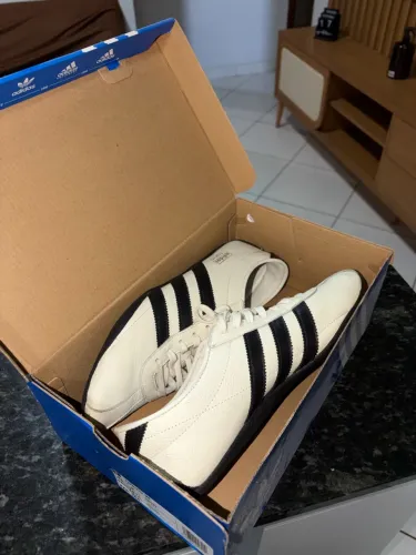 Tênis Adidas Tokyo