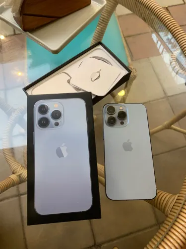 iPhone 13 pro COM CAIXA