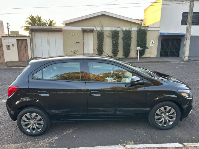Chevrolet Joy Hatch 1.0 8V Black Edition Flex MEC 2021