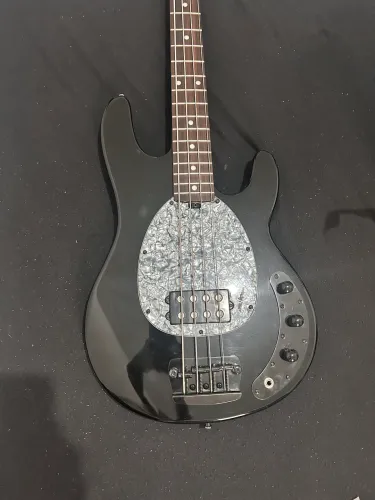 Baixo Olp Music Man