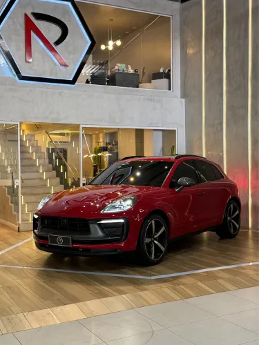 Porsche Macan T 2.0 Turbo 2024