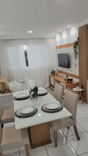 Mesa de jantar com 6 CADEIRAS tampo de vidro e cadeiras tipo linho
