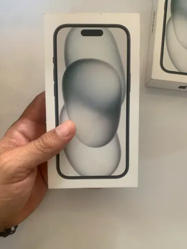 iPhone 15 256gb Novo
