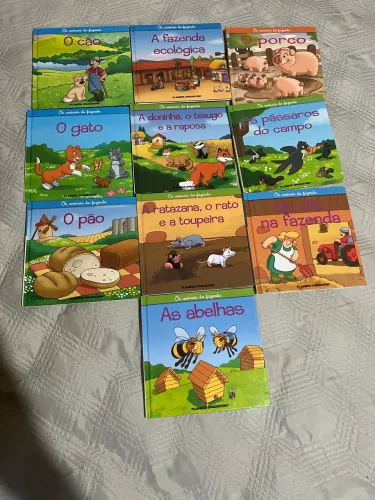 Coleção de livros animais da fazenda planeta deagostini